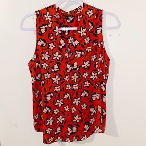 Who What Where sleeveless floral top